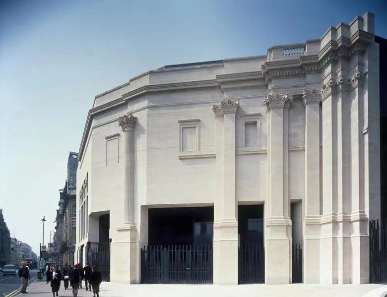 英国国家美术馆Sainsbury翼楼  图源：National Gallery